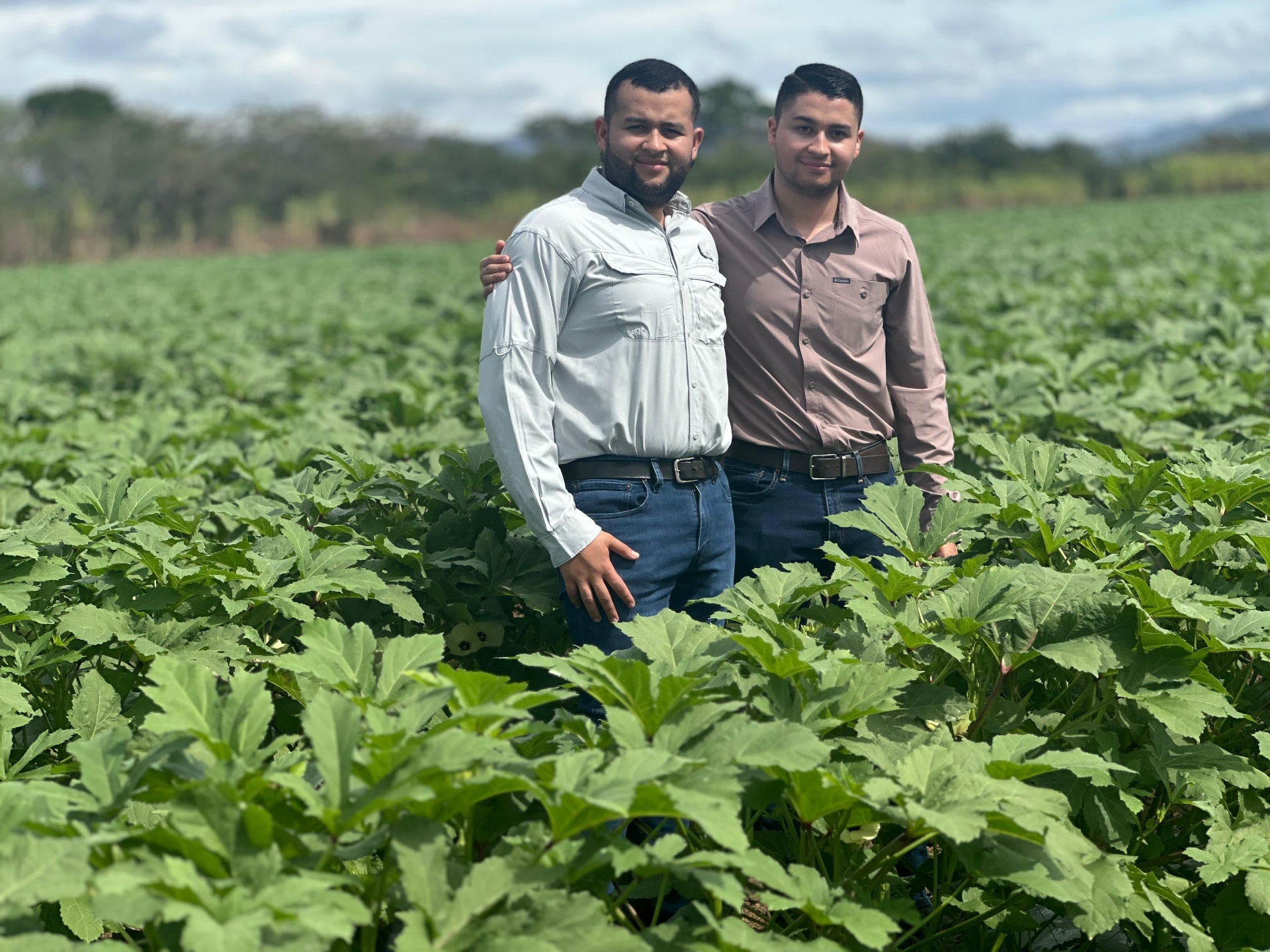 Fundadores de CUDESUR en el campo